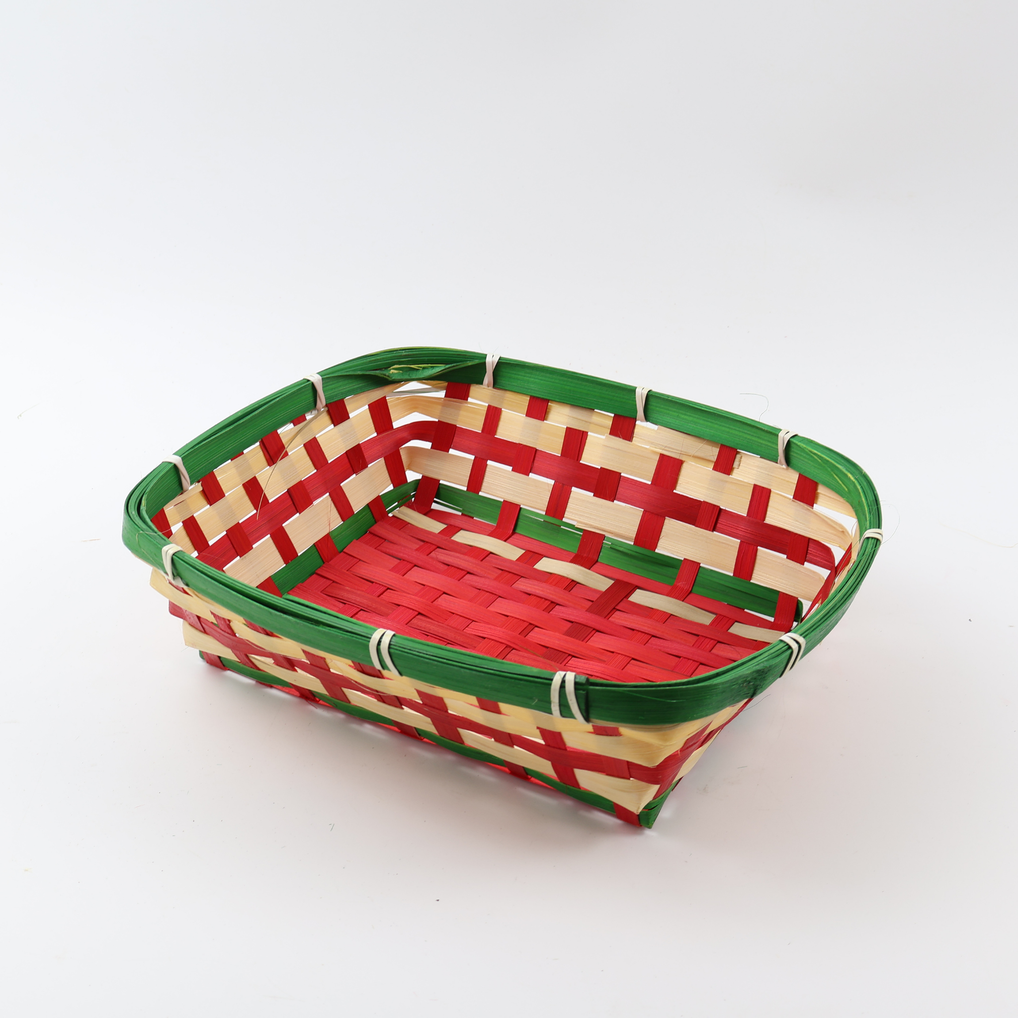 824057 basket alternate view