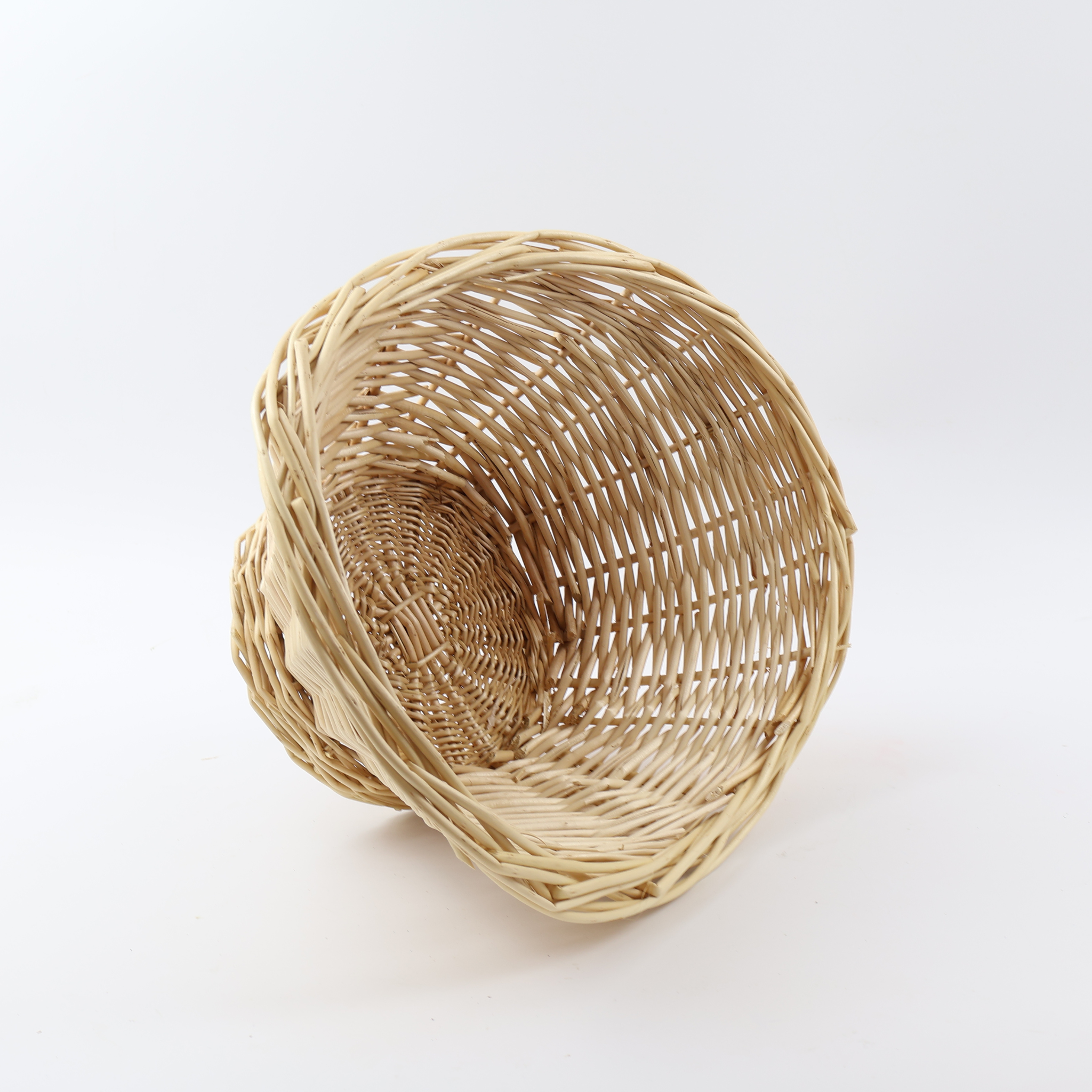 702 basket alternate view
